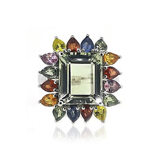 Anillo en plata con Amatista verde