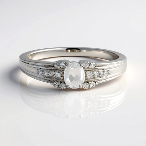 Anello in argento con Petalite