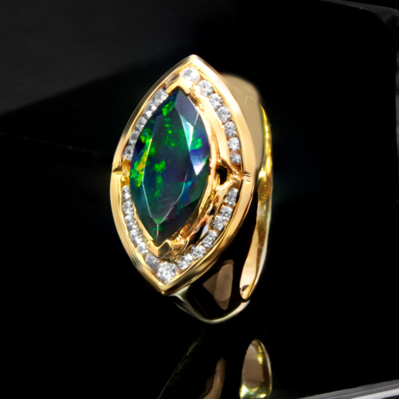 Mezezo-Opal-Silberring (de Melo)