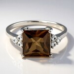 Anello in argento con Quarzo Fumè