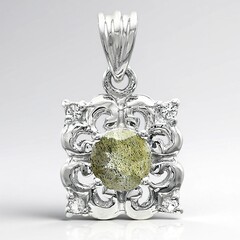 Ciondolo in argento con Spectrolite