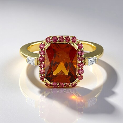 Anello in oro con Granato Essonite (Adela Gold)
