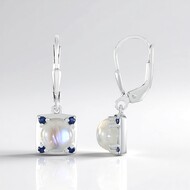 Orecchini in argento con Pietra di Luna Blu (KM by Juwelo)