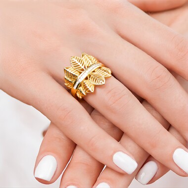 Anello in oro con Zircone (Ornaments by de Melo)
