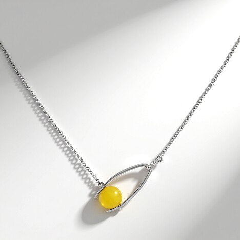 Collana in argento con Ambra