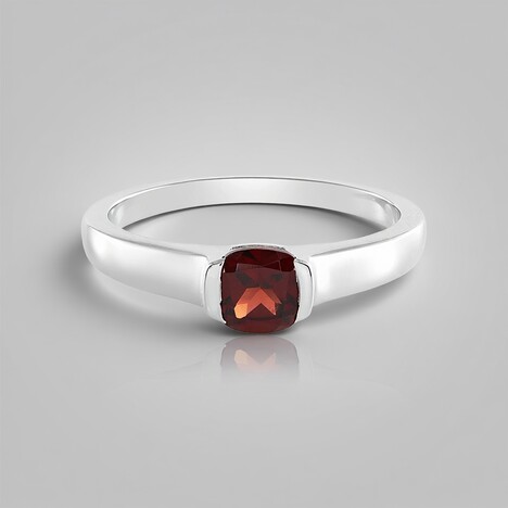 Bague en argent et Grenat du Mozambique
