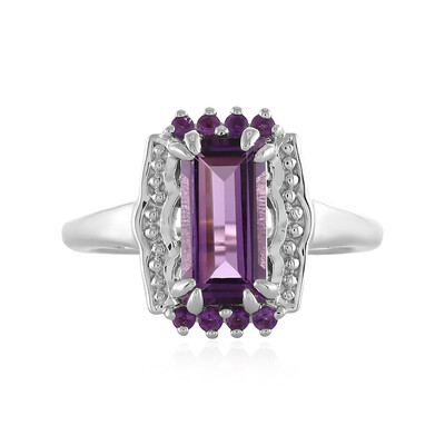Zilveren ring met een amethist