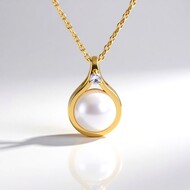 White Moonstone Silver Necklace (KM by Juwelo)