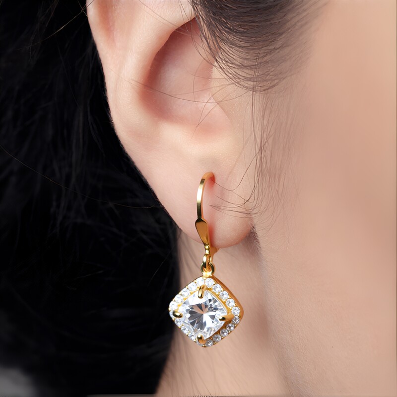 Orecchini in argento con Topazio Bianco