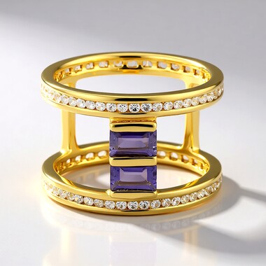 Bague en argent et Iolite de Ceylan