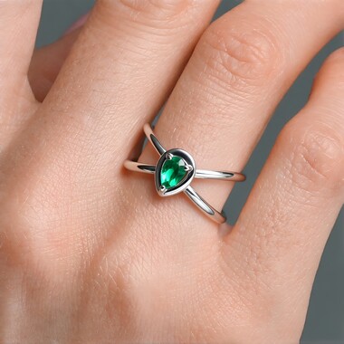 Zilveren ring met een Groene onyx