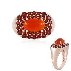 Anillo en plata con Cornalina roja
