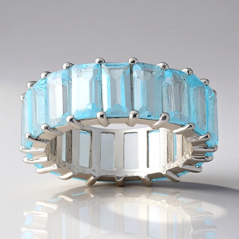 Anello in argento con Topazio Blu Cielo