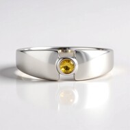Gelber Ceylon-Saphir-Silberring