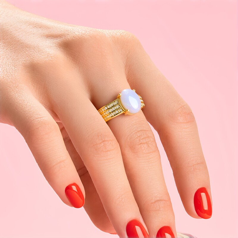 Zilveren ring met een Australische opaal