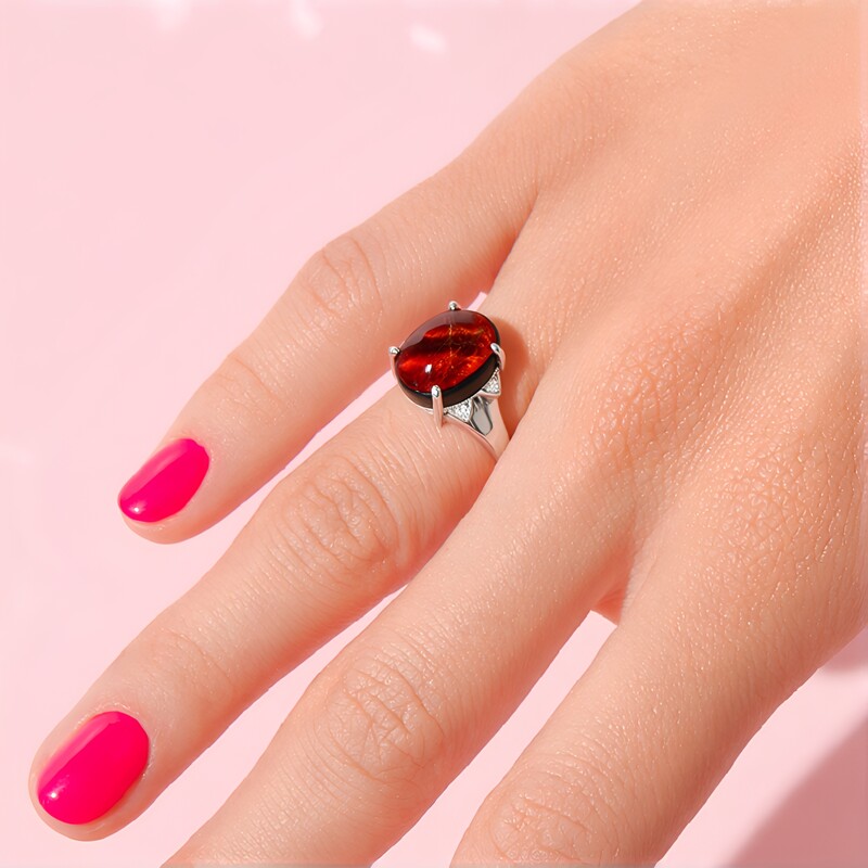 Zilveren ring met een ammoliet