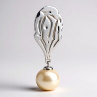 Zilveren hanger met een Witte zoetwater kweekparel