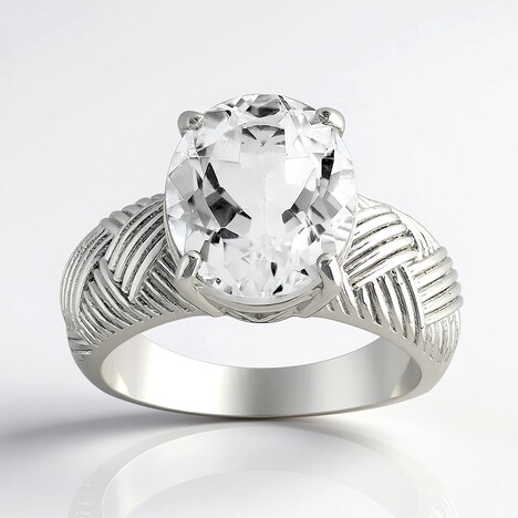 Anello in argento con Topazio Bianco