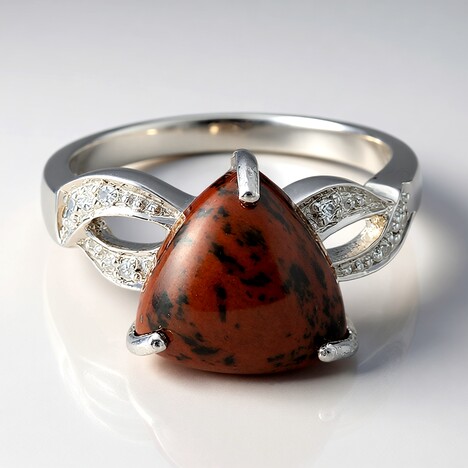 Anello in argento con Ossidiana Mogano