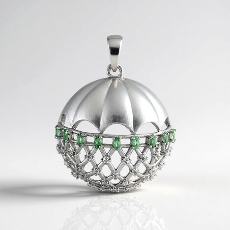 Ciondolo in argento con Alessandrite (SAELOCANA)