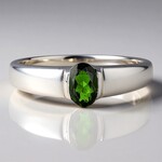 Anello in argento con Diopside Russo