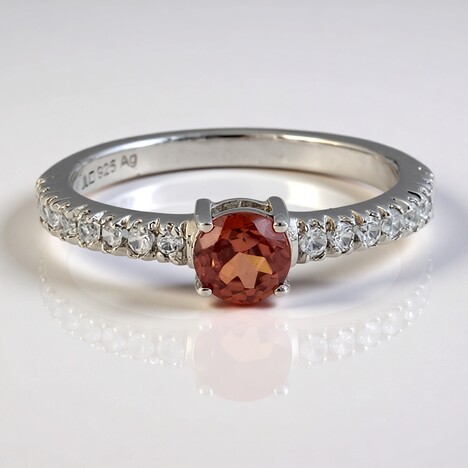 Anello in argento con Zircone Rosa