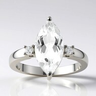 Bague en argent et Topaze blanche