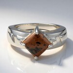 Anello in argento con Ossidiana Mogano