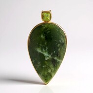 Ciondolo in argento con Nefrite (Bali Barong)