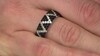 Anillo en plata con Espinela negra