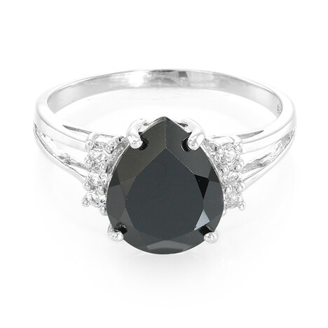 Zilveren ring met een zwarte spinel