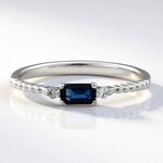 Bague en or et Saphir bleu de Ceylan