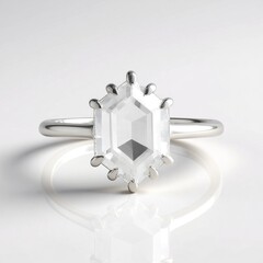 Anello in argento con Quarzo Bianco