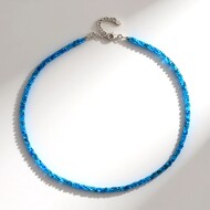 Zilveren halsketting met neon blauwe apatieten