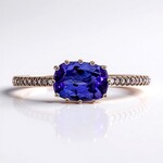 Anello in oro con Tanzanite AAA