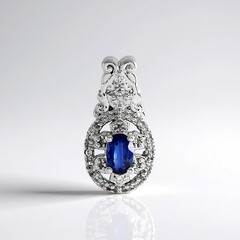 Ciondolo in argento con Cianite del Nepal (Adela Silber)