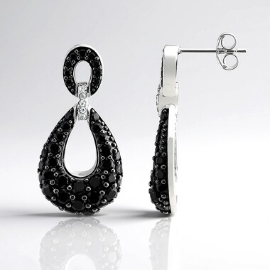 Pendientes en plata con Espinela negra