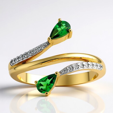 Anello in oro con Tsavorite AAA del Kenia
