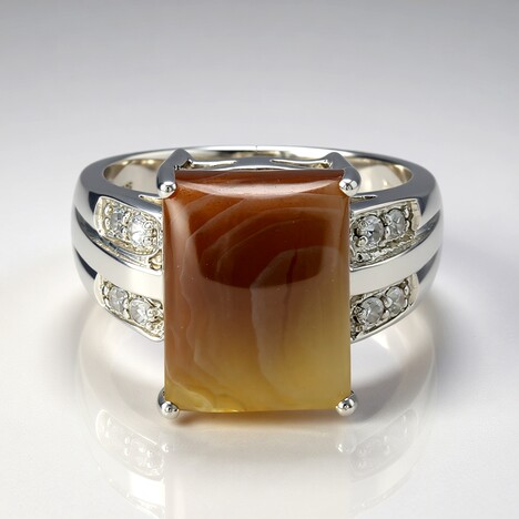 Anello in argento con Agata Botswana