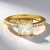 Anello in argento con Topazio Arcobaleno