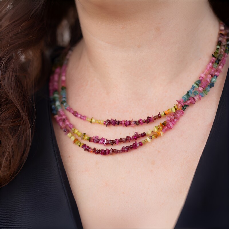 Zilveren halsketting met toermalijnen