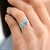 Zilveren ring met een larimar