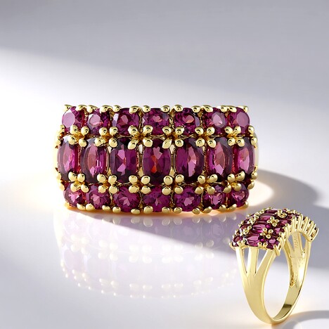 Anello in argento con Granato Magenta