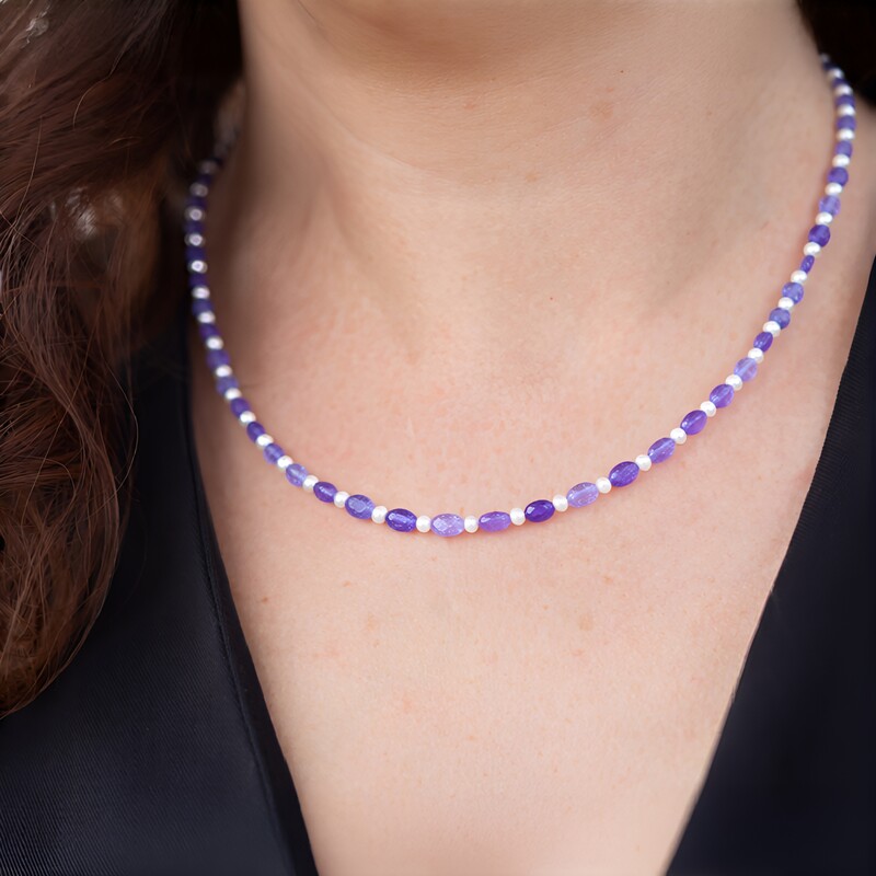 Collar en plata con Tanzanita