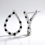Orecchini in argento con Spinello Nero