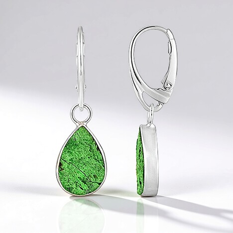 Orecchini in argento con Uvarovite (Bali Barong)