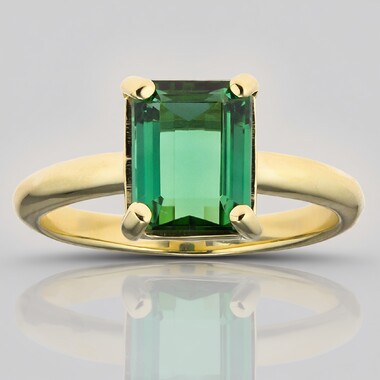 Anello in oro con Tormalina di Golconda (CUSTODANA)