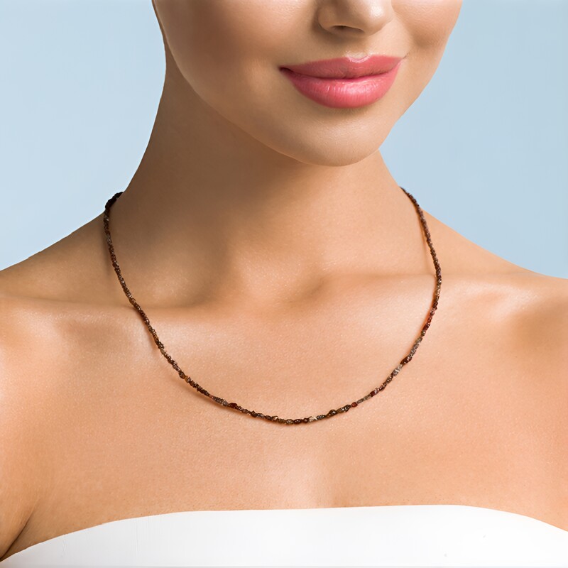 Collar en plata con Diamante rojo