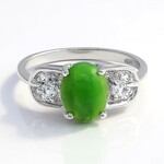 Anello in argento con Crisoprasio Imperiale