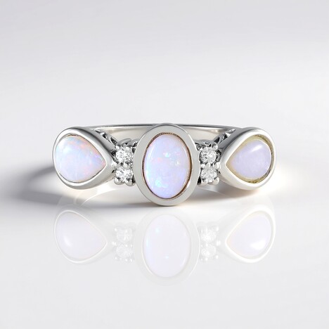 Anello in argento con Opale Australiano